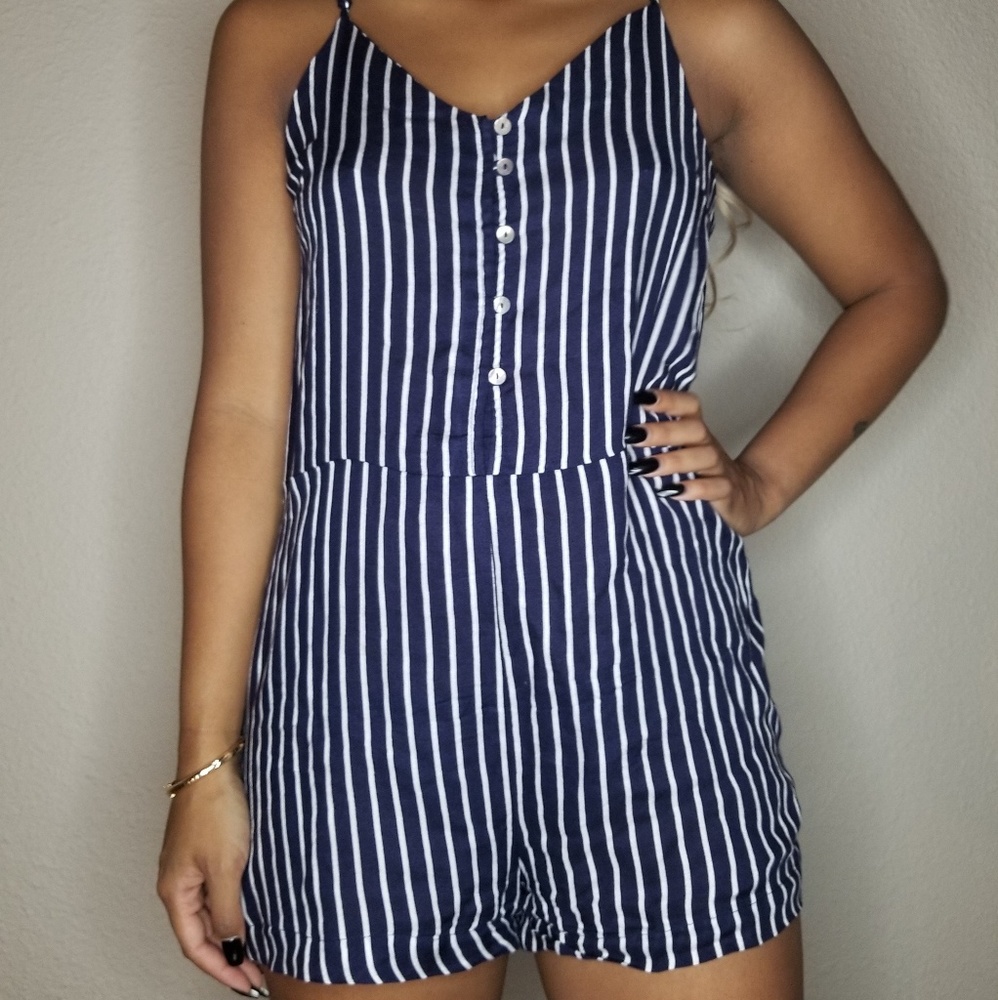 SOLD | Forever 21 romper